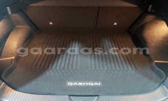 Buy Used Nissan Qashqai White Car in Dakar in Dakar Buy Used Nissan Qashqai White Car in Dakar in Dakar