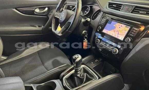 Buy Used Nissan Qashqai Black Car in Dakar in Dakar Buy Used Nissan Qashqai Black Car in Dakar in Dakar