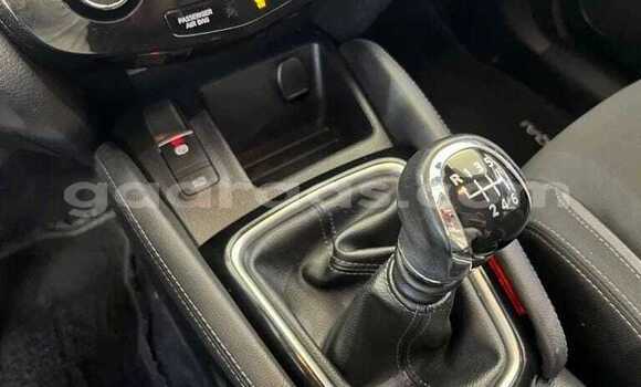 Buy Used Nissan Qashqai Black Car in Dakar in Dakar Buy Used Nissan Qashqai Black Car in Dakar in Dakar