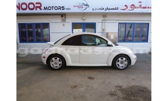 Acheter Import Voiture Volkswagen Beetle Blanc à Import - Dubai, Dakar Acheter Import Voiture Volkswagen Beetle Blanc à Import - Dubai, Dakar
