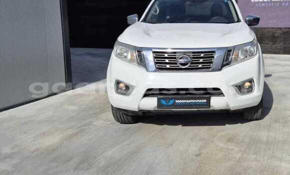 Acheter Occasion Voiture Nissan Navara Blanc à Dakar, Dakar Acheter Occasion Voiture Nissan Navara Blanc à Dakar, Dakar