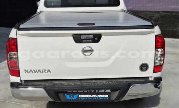 Acheter Occasion Voiture Nissan Navara Blanc à Dakar, Dakar Acheter Occasion Voiture Nissan Navara Blanc à Dakar, Dakar