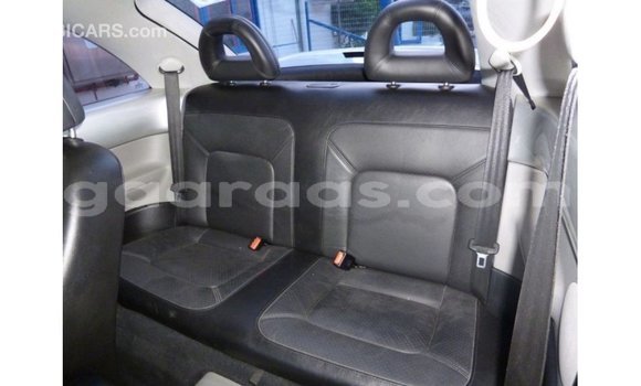 Acheter Import Voiture Volkswagen Beetle Blanc à Import - Dubai, Dakar Acheter Import Voiture Volkswagen Beetle Blanc à Import - Dubai, Dakar