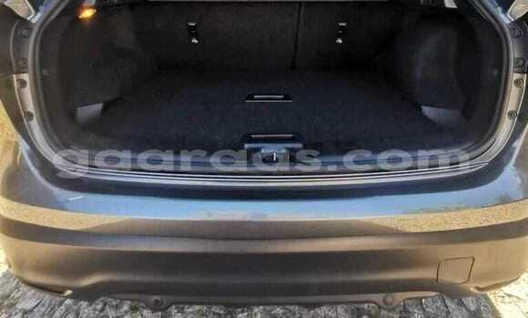 Buy Used Nissan Qashqai Silver Car in Dakar in Dakar Buy Used Nissan Qashqai Silver Car in Dakar in Dakar
