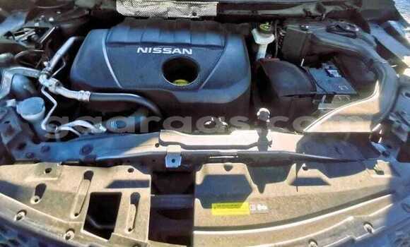 Buy Used Nissan Qashqai Silver Car in Dakar in Dakar Buy Used Nissan Qashqai Silver Car in Dakar in Dakar