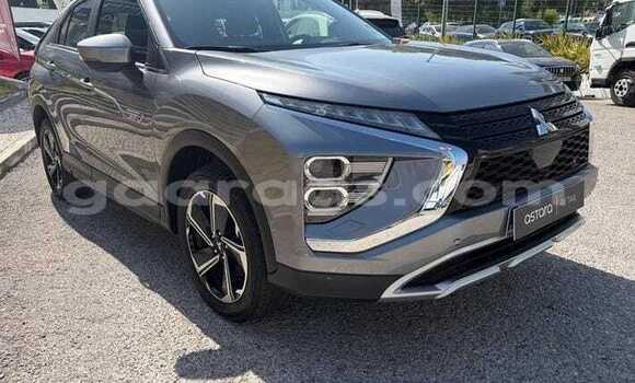 Buy Used Mitsubishi Eclipse Cross Silver Car in Dabo in Kolda Buy Used Mitsubishi Eclipse Cross Silver Car in Dabo in Kolda