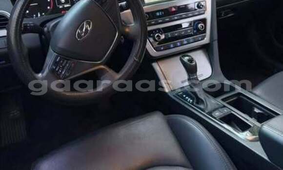 Dieundeu Occasion Hyundai Sonata Other Auto in Dakar in Dakar Dieundeu Occasion Hyundai Sonata Other Auto in Dakar in Dakar