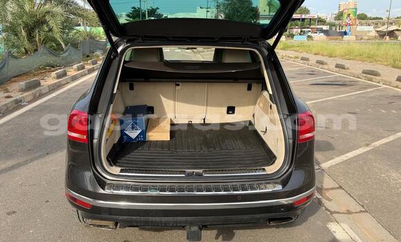 Acheter Occasion Voiture Volkswagen Touareg Brown à Mbour, Thies Acheter Occasion Voiture Volkswagen Touareg Brown à Mbour, Thies