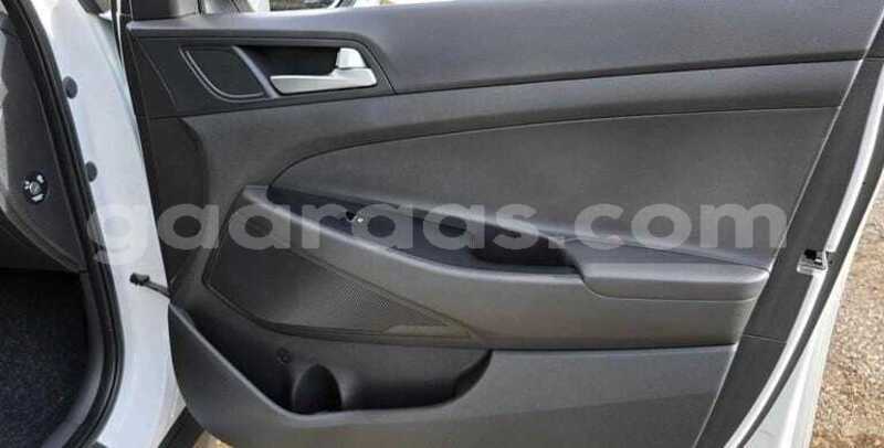 Big with watermark hyundai tucson kolda dabo 34692