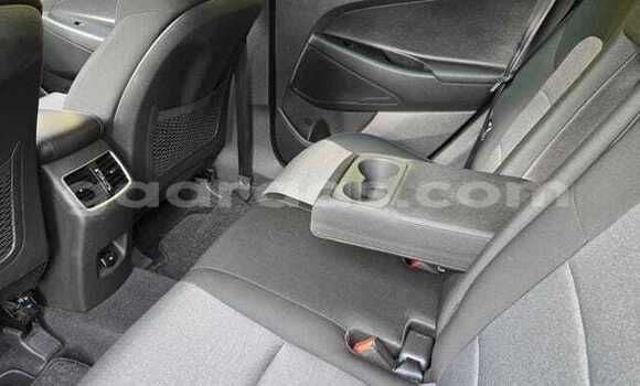Acheter Occasion Voiture Hyundai Tucson Blanc à Dabo, Kolda Acheter Occasion Voiture Hyundai Tucson Blanc à Dabo, Kolda