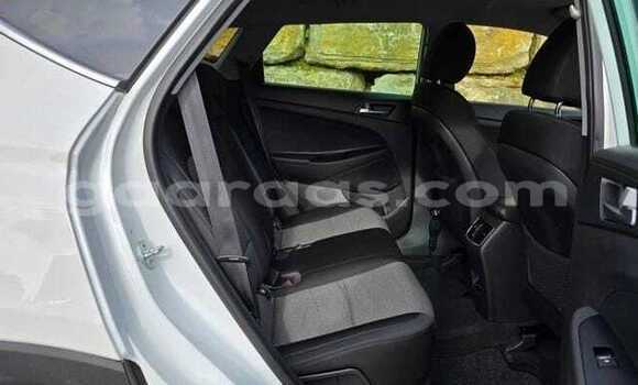 Acheter Occasion Voiture Hyundai Tucson Blanc à Dabo, Kolda Acheter Occasion Voiture Hyundai Tucson Blanc à Dabo, Kolda