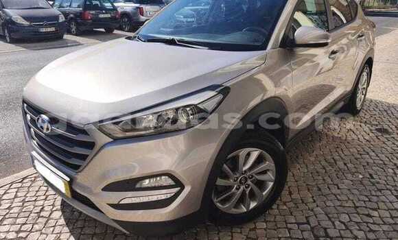 Acheter Occasion Voiture Hyundai Tucson Gris à Dakar, Dakar Acheter Occasion Voiture Hyundai Tucson Gris à Dakar, Dakar