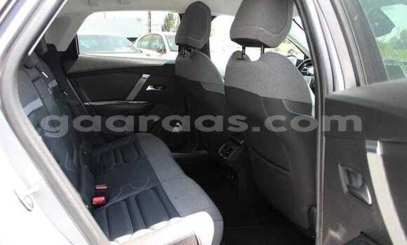 Acheter Occasion Voiture Citroen C4 Gris à Dakar, Dakar Acheter Occasion Voiture Citroen C4 Gris à Dakar, Dakar