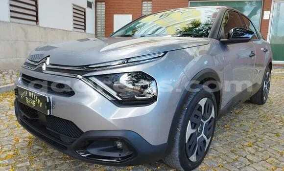 Buy Used Citroen C4 Silver Car in Dakar in Dakar Buy Used Citroen C4 Silver Car in Dakar in Dakar