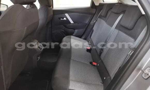 Buy Used Citroen C4 Silver Car in Dakar in Dakar Buy Used Citroen C4 Silver Car in Dakar in Dakar
