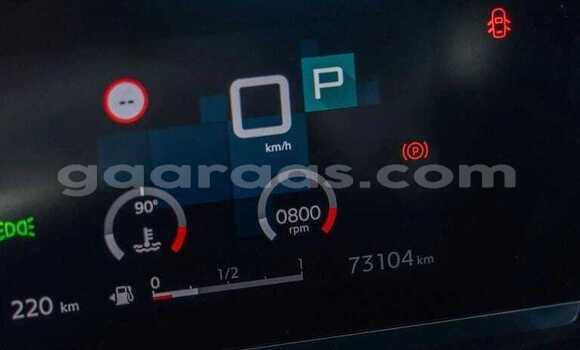 Buy Used Citroen C4 Silver Car in Dakar in Dakar Buy Used Citroen C4 Silver Car in Dakar in Dakar