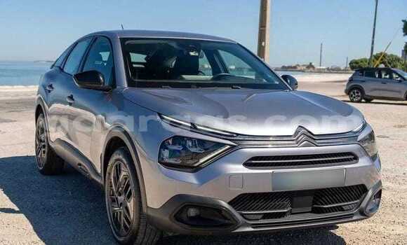 Buy Used Citroen C4 Silver Car in Dakar in Dakar Buy Used Citroen C4 Silver Car in Dakar in Dakar