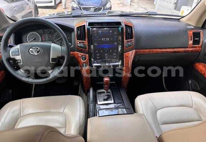 Big with watermark toyota land cruiser dakar dakar 34724