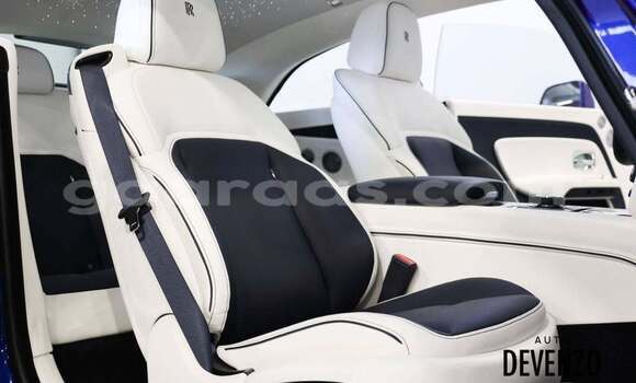 Buy Used Rolls-Royce Silver Spirit Blue Car in Dakar in Dakar Buy Used Rolls-Royce Silver Spirit Blue Car in Dakar in Dakar