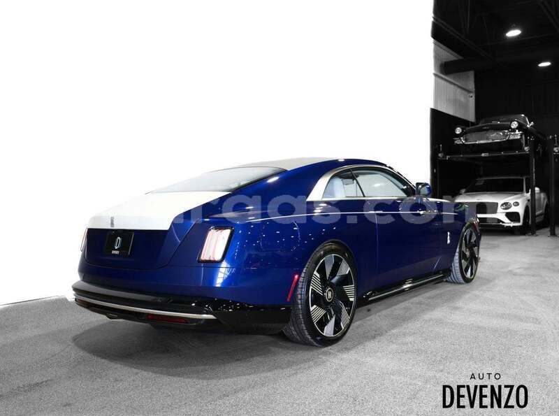 Big with watermark rolls royce silver spirit dakar dakar 34740