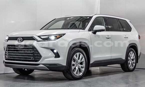 Buy Used Toyota Highlander White Car in Dakar in Dakar Buy Used Toyota Highlander White Car in Dakar in Dakar