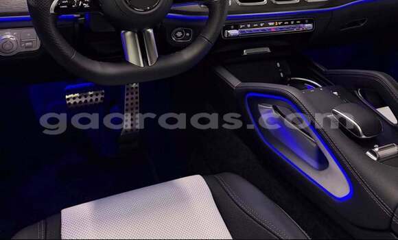 Buy Used Mercedes‒Benz GLE Black Car in Dakar in Dakar Buy Used Mercedes‒Benz GLE Black Car in Dakar in Dakar
