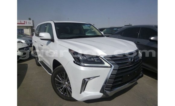 Acheter Import Voiture Lexus LX Blanc à Import - Dubai, Dakar Acheter Import Voiture Lexus LX Blanc à Import - Dubai, Dakar