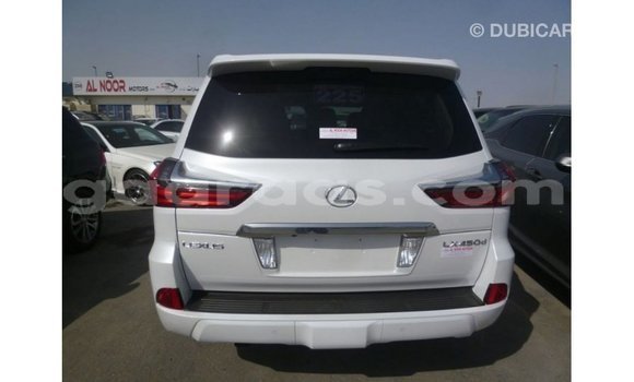Acheter Import Voiture Lexus LX Blanc à Import - Dubai, Dakar Acheter Import Voiture Lexus LX Blanc à Import - Dubai, Dakar