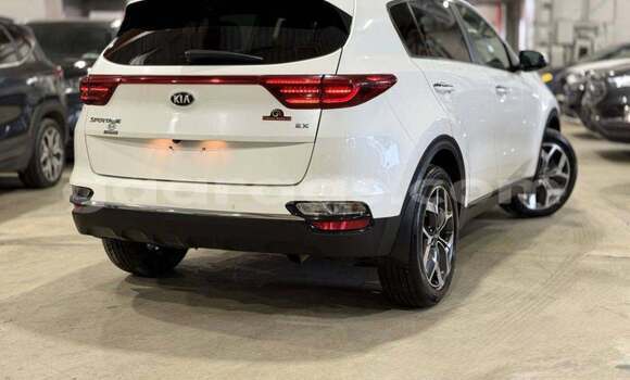 Buy Used Kia Sportage White Car in Dakar in Dakar Buy Used Kia Sportage White Car in Dakar in Dakar