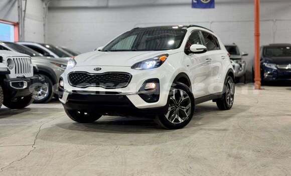 Buy Used Kia Sportage White Car in Dakar in Dakar Buy Used Kia Sportage White Car in Dakar in Dakar