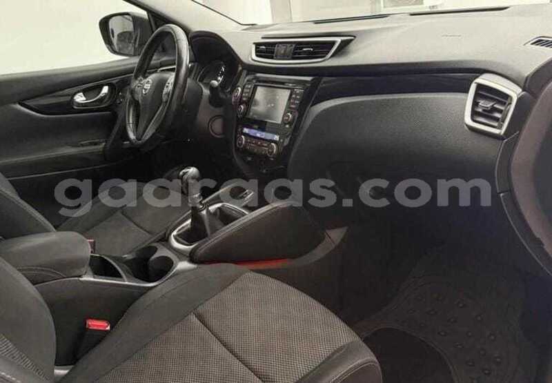Big with watermark nissan qashqai dakar dakar 34771