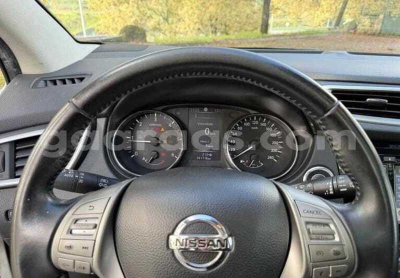 Big with watermark nissan qashqai dakar dakar 34775