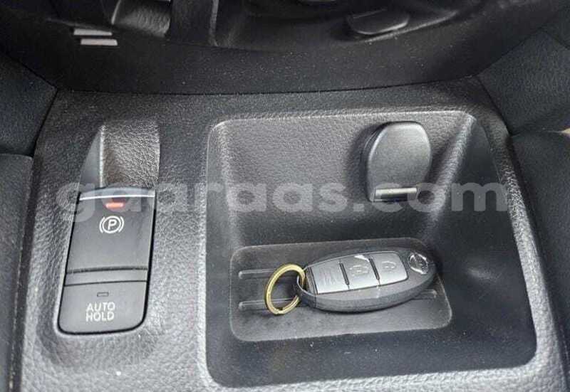 Big with watermark nissan qashqai dakar dakar 34777