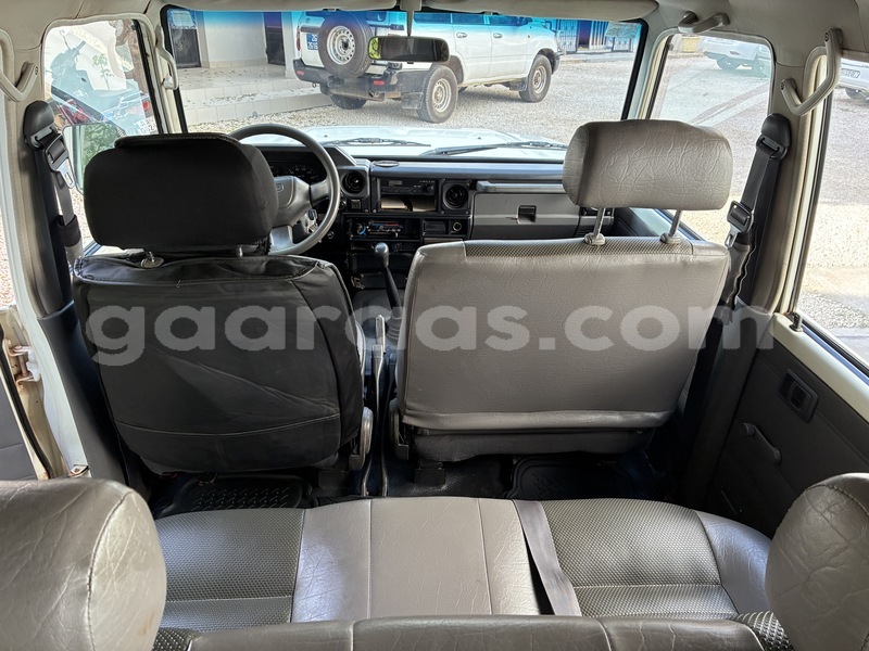 Big with watermark toyota land cruiser dakar dakar 34778