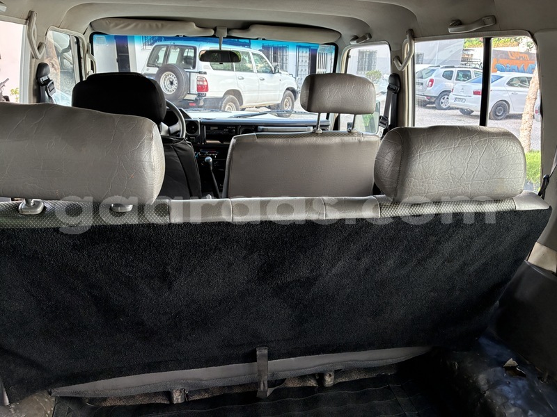 Big with watermark toyota land cruiser dakar dakar 34778
