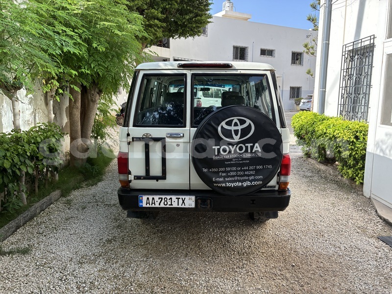 Big with watermark toyota land cruiser dakar dakar 34778