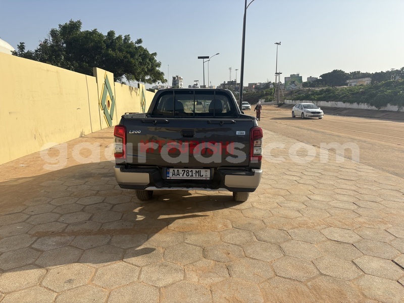Big with watermark mitsubishi l200 dakar dakar 34802