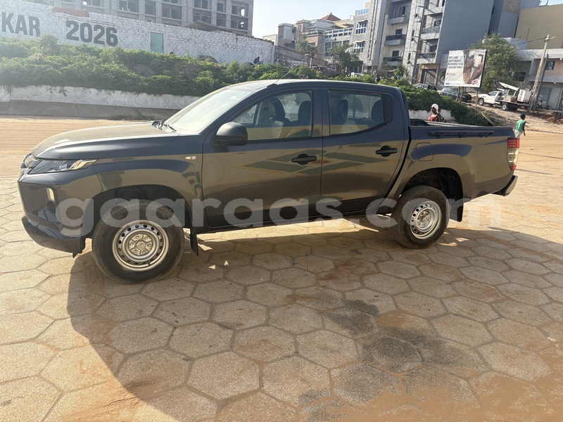 Big with watermark mitsubishi l200 dakar dakar 34802