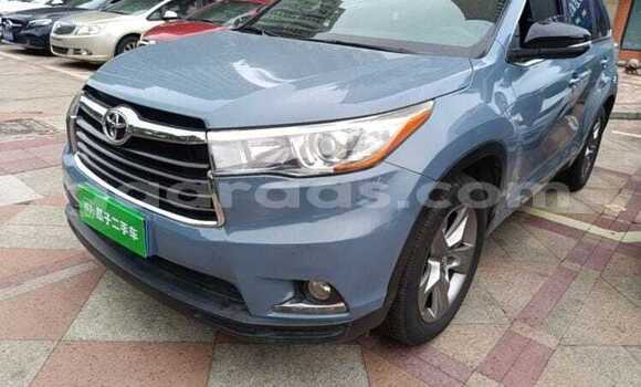 Acheter Occasion Voiture Toyota Highlander Bleu à Dakar, Dakar