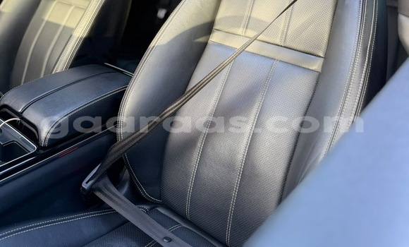 Buy Used Land Rover Range Rover Velar Red Car in Dakar in Dakar Buy Used Land Rover Range Rover Velar Red Car in Dakar in Dakar