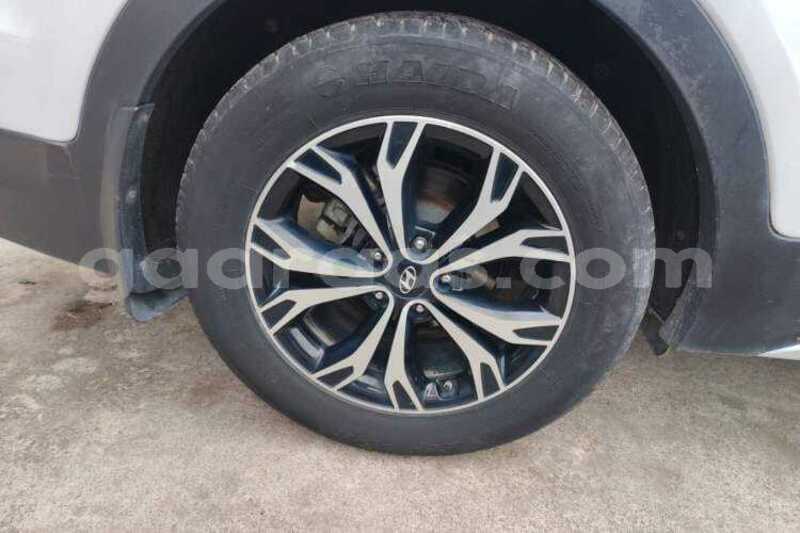 Big with watermark hyundai santa fe dakar dakar 34814