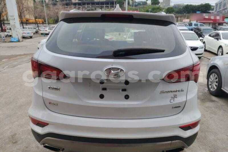 Big with watermark hyundai santa fe dakar dakar 34814