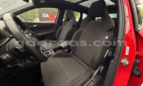 Dieundeu Occasion Skoda Karoq Red Auto in Dahra in Louga Dieundeu Occasion Skoda Karoq Red Auto in Dahra in Louga
