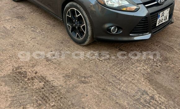 Acheter Occasion Voiture Ford Focus Gris souris à Rufisque, Dakar