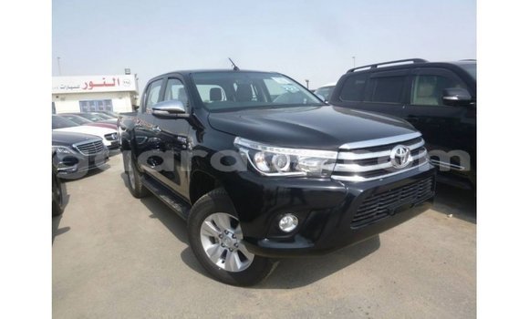 Acheter Import Voiture Toyota Hilux Noir à Import - Dubai, Dakar Acheter Import Voiture Toyota Hilux Noir à Import - Dubai, Dakar