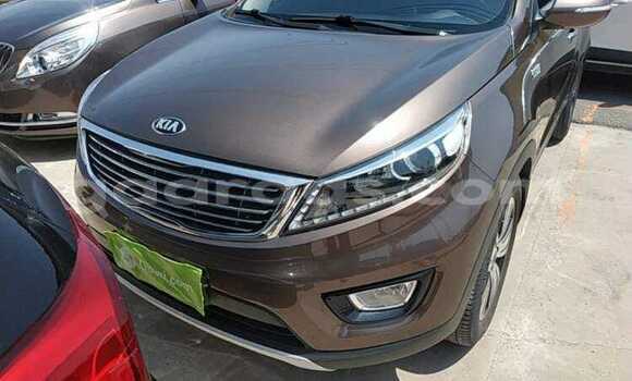 Dieundeu Occasion Kia Sportage Brown Auto in Dakar in Dakar