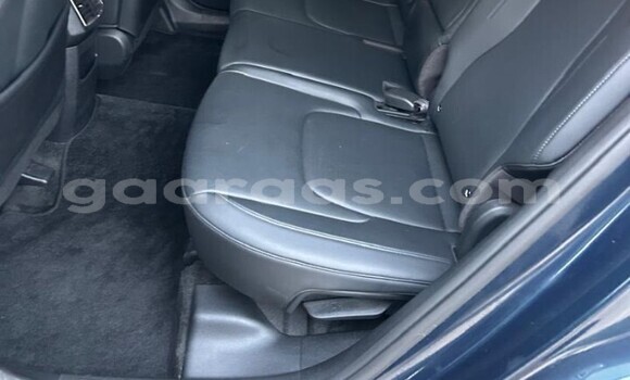 Buy Used Kia Sportage Bleu iron Car in Dakar in Dakar Buy Used Kia Sportage Bleu iron Car in Dakar in Dakar