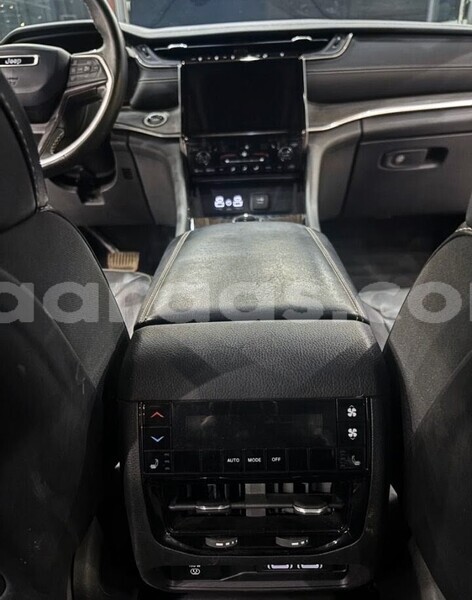 Big with watermark jeep grand cherokee dakar dakar 34866