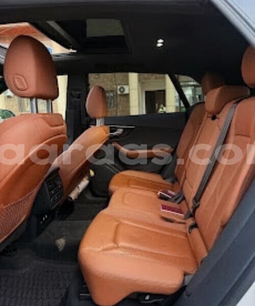 Big with watermark audi q8 dakar dakar 34869