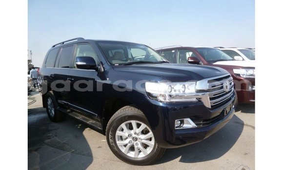 Dieundeu Imported Toyota Land Cruiser Blue 4x4 in Import - Dubai in Dakar Dieundeu Imported Toyota Land Cruiser Blue 4x4 in Import - Dubai in Dakar